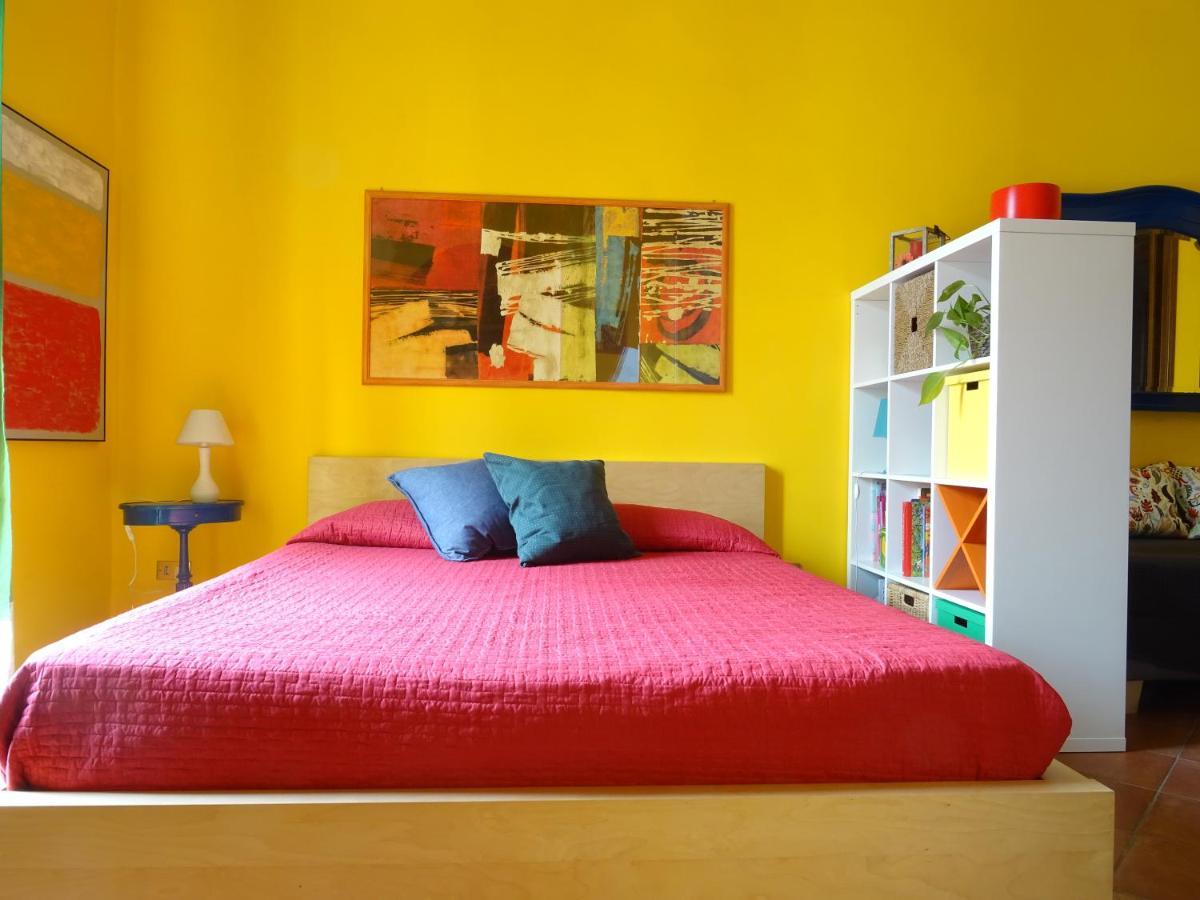 Umberto I Holiday House Napoli Esterno foto