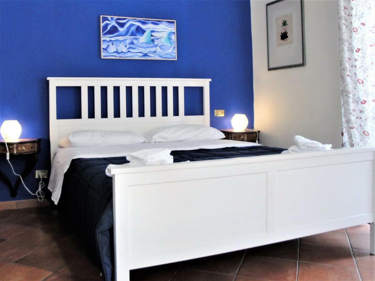 Umberto I Holiday House Napoli Esterno foto